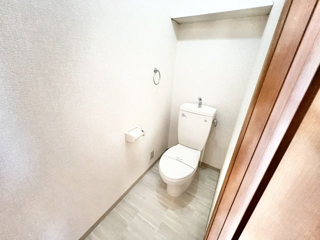 Royal Garden 400&16 のトイレ|※別部屋参考写真