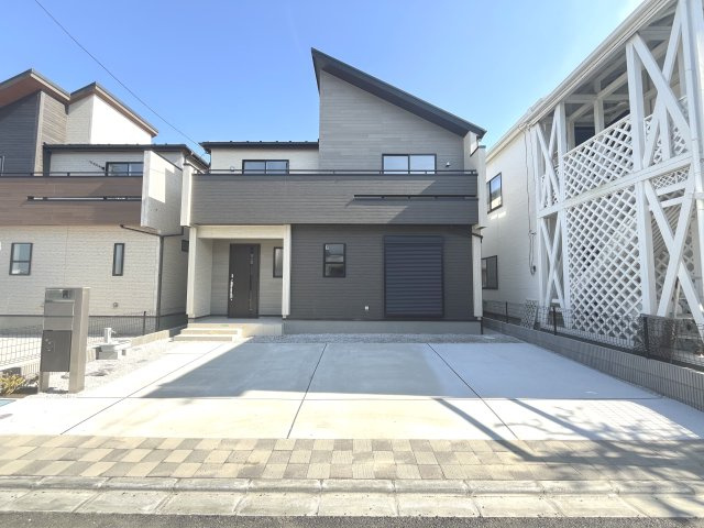 川越市豊田町 戸建て2号棟の外観|落ち着いた雰囲気の外観。