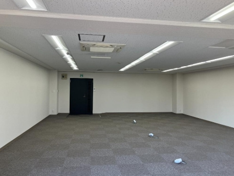 京福茨木ビルの内装