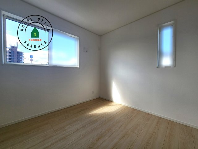 福岡市早良区有田2丁目第7-4棟（3号棟）の洋室|各部屋収納を備えており過ごしやすいお家です！