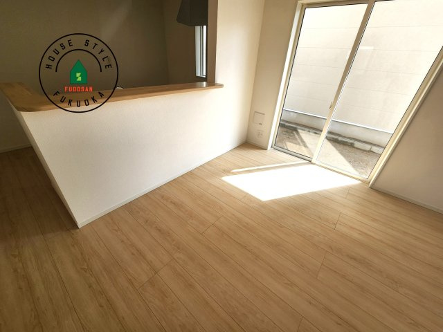 福岡市早良区有田2丁目第7-4棟（3号棟）のダイニング|ダイニングとリビングのメリハリが付けやすい空間設計になっています。