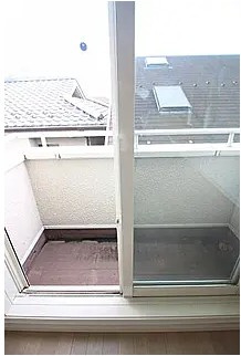 【バルコニー】