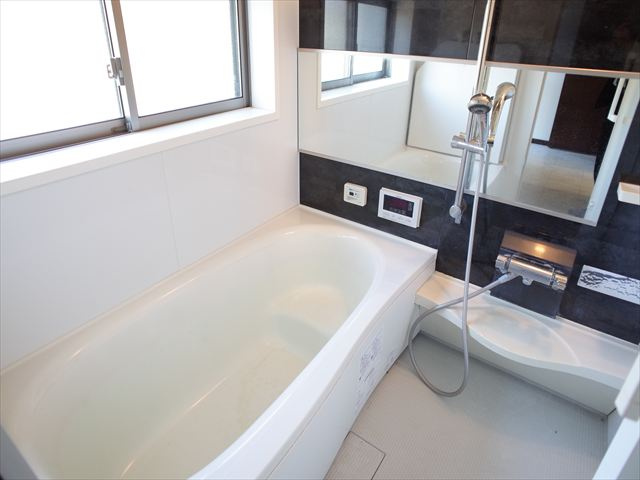 小川町みどりが丘1-9-13　中古戸建の浴室