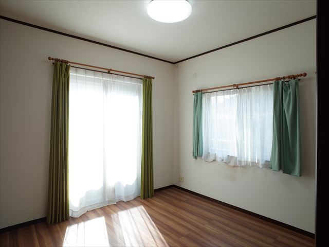 小川町みどりが丘1-9-13　中古戸建の洋室