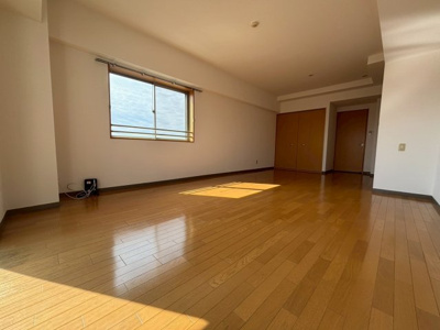 【洋室】 | フローレンスAKISHIMA