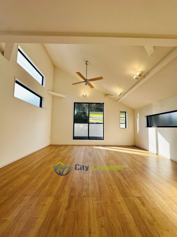 藤沢市大鋸2期　新築一戸建ての居間・リビング