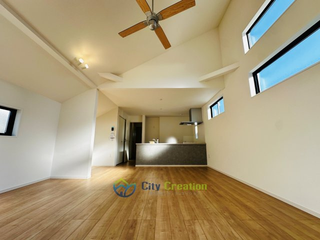 藤沢市大鋸2期　新築一戸建ての居間・リビング