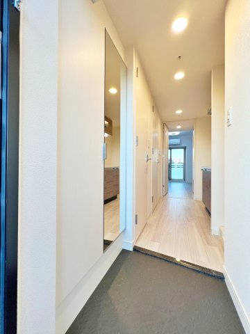 プレサンス鶴舞ファーストの玄関