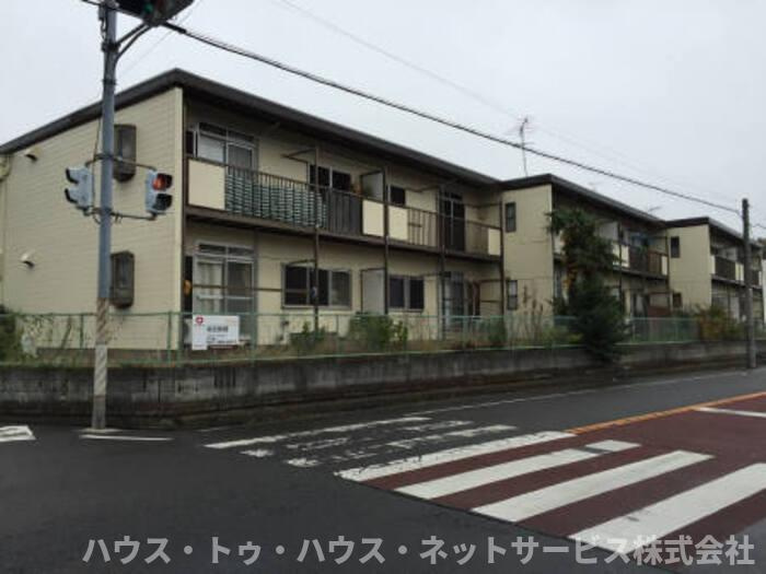 神取ハイツの外観