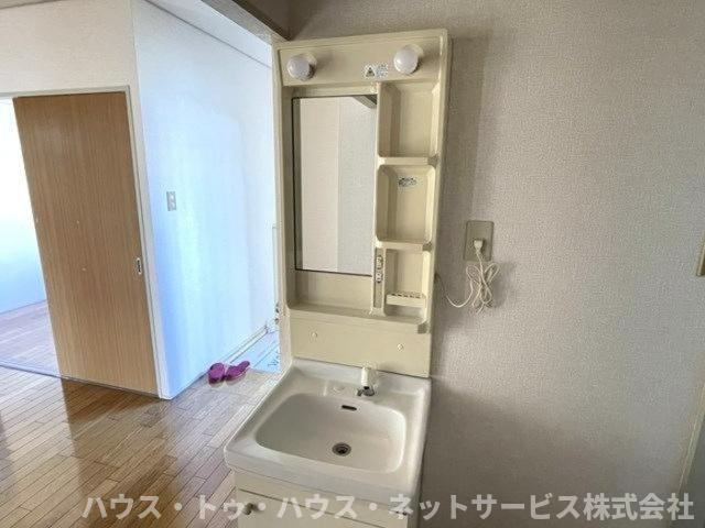 神取ハイツの洗面所