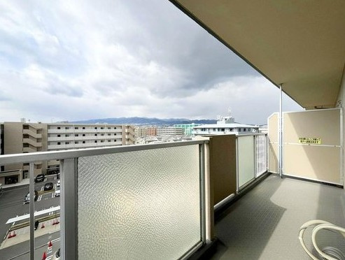 ユニハイム甲子園口のバルコニー
