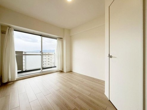 ユニハイム甲子園口の洋室