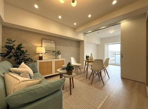 ユニハイム甲子園口の居間・リビング