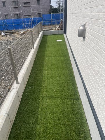 青葉区荏田西 新築分譲住宅の庭