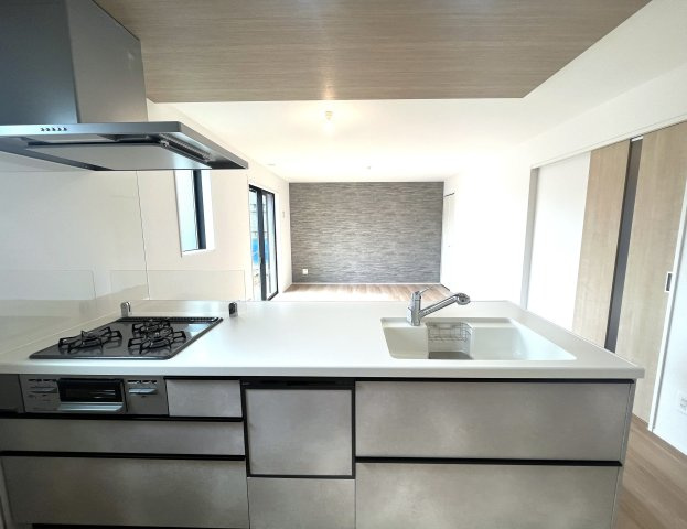 青葉区荏田西 新築分譲住宅のキッチン