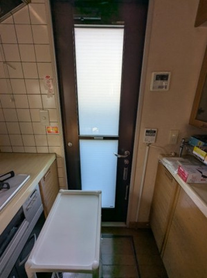 【キッチン】 | 前橋市総社町桜が丘中古住宅 | 勝手口
