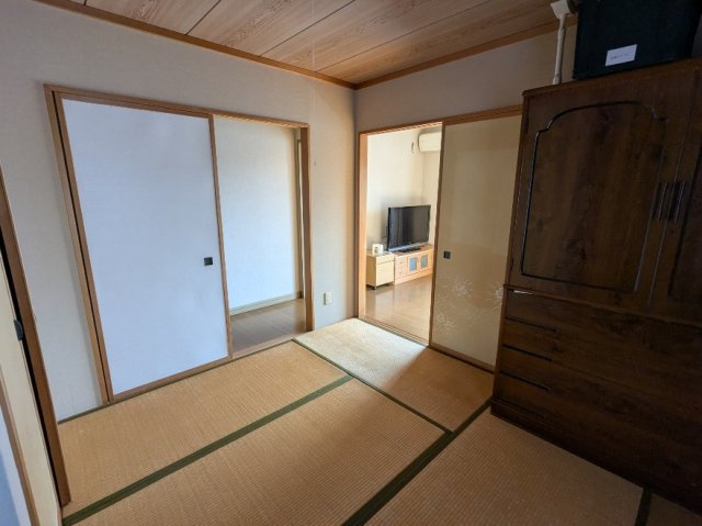 【和室】 | 前橋市総社町桜が丘中古住宅 | 2階