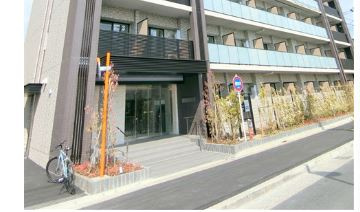 【エントランス】 | Ｌｉｖｅ　Ｃａｓａ南六郷