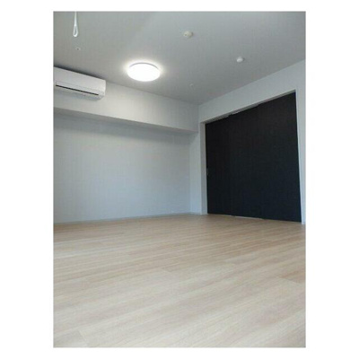 【居間・リビング】 | ZOOM西新宿 | 14.7帖のきれいなLDK。