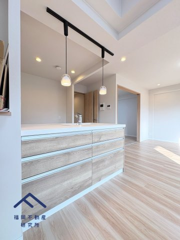 サンリヤン博多南の居間・リビング