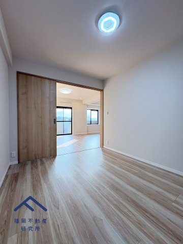 サンリヤン博多南の居間・リビング