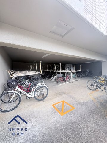 サンリヤン博多南の駐車場