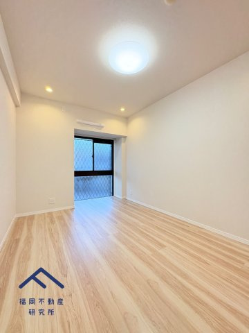 サンリヤン博多南の洋室