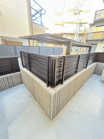 クラシスト南塚口のバルコニー|落ち着いた時間を過ごせるバルコニーです