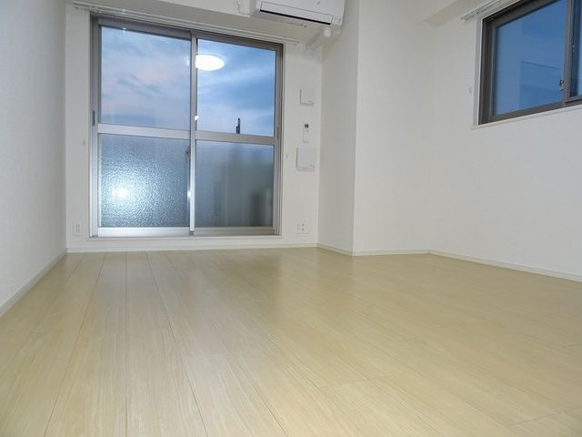 エスペランサ国立の居間・リビング