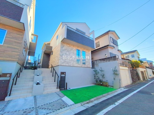 練馬区大泉町2丁目 全4棟 D号棟