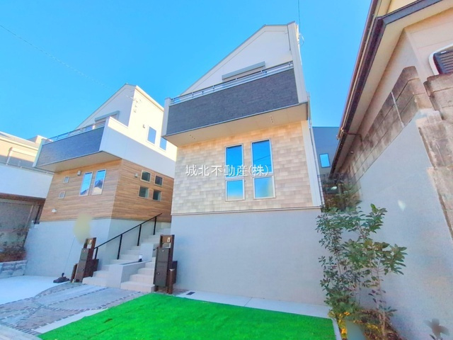 練馬区大泉町2丁目 全4棟 D号棟の外観|堂々完成につきご内覧いただけます♪