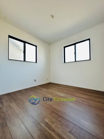 藤沢市藤が岡　新築戸建　B号棟の洋室