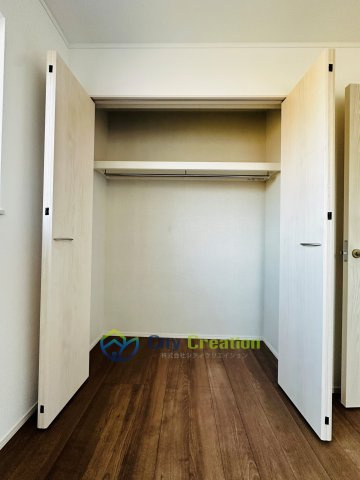藤沢市藤が岡　新築戸建　B号棟の収納