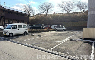 【駐車場】 | フェニックス