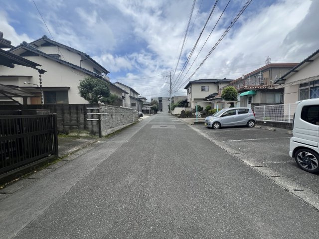 北区弓削5丁目売地の前面道路含む現地写真
