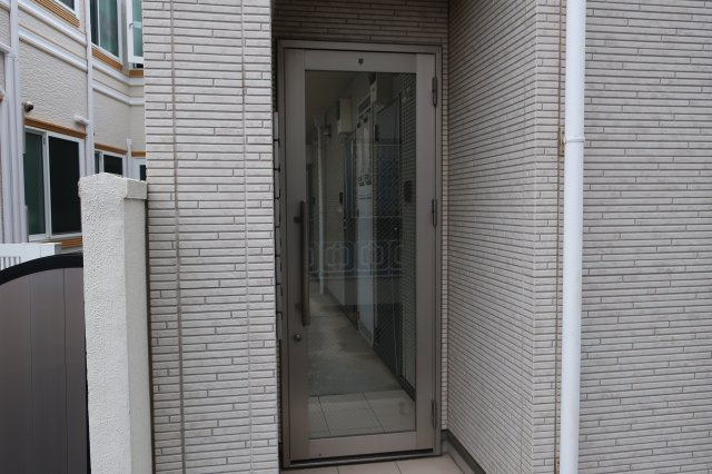 ライフガーデン野方Ⅱのエントランス