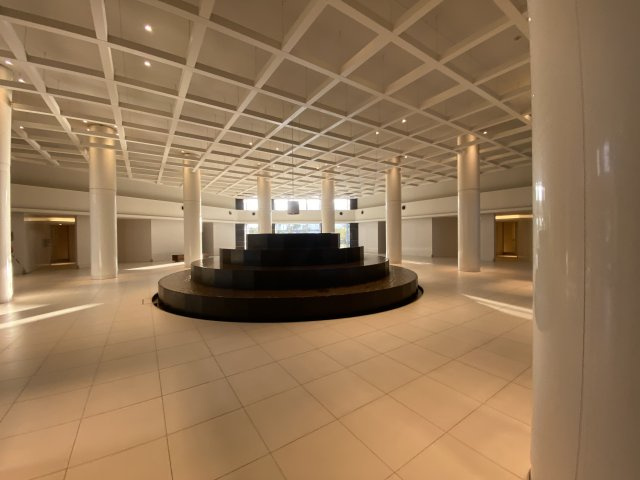 アイランドタワースカイクラブC棟のエントランス