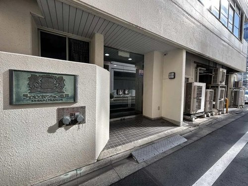 ライオンズマンション亀戸のエントランス