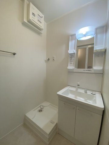 パレ　オランジュの独立洗面台|イメージになります。