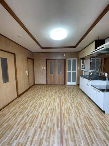 北星ハイツの居間・リビング