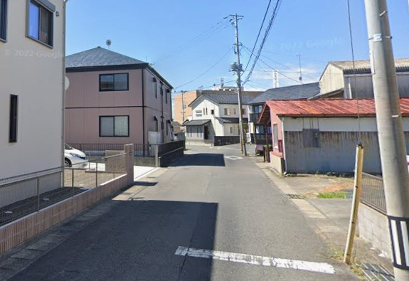【新築戸建】　いわき小名浜花畑町第3　全2棟の前面道路含む現地写真|南側5.7ｍ公道