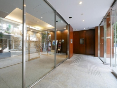 【ロビー】 | ＬａＳａｎｔｅ麻布十番