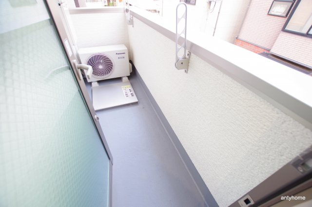 フジパレス垂水町 仲介手数料無料のバルコニー