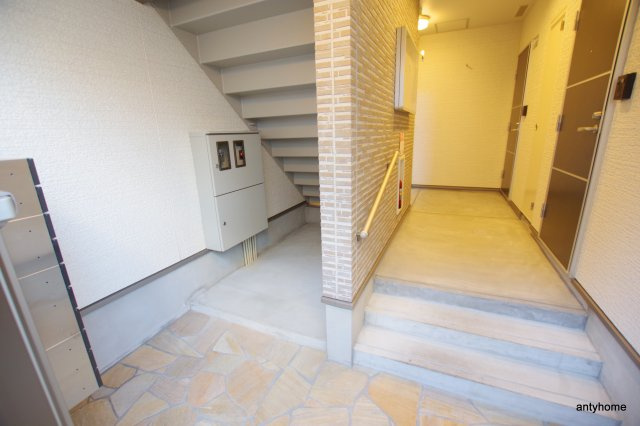 フジパレス垂水町 仲介手数料無料のロビー