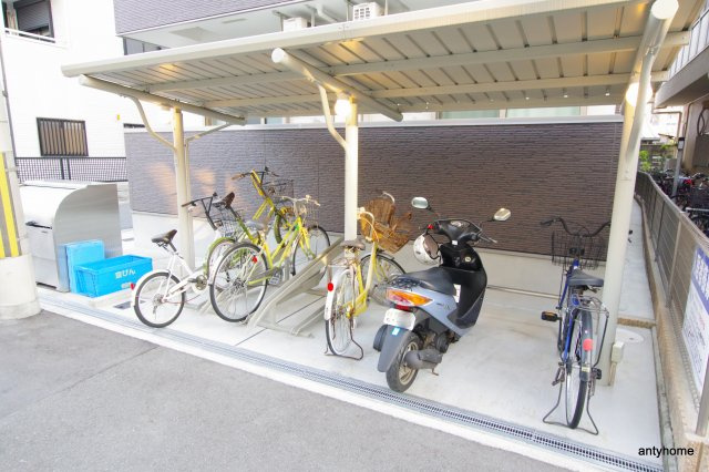 フジパレス垂水町 仲介手数料無料の駐車場