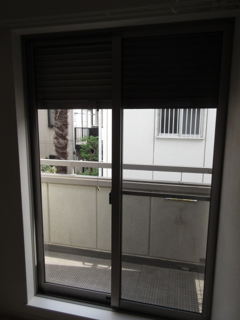 Ｔ．Ｍ　ＨＡＵＳのバルコニー|防犯シャッター完備