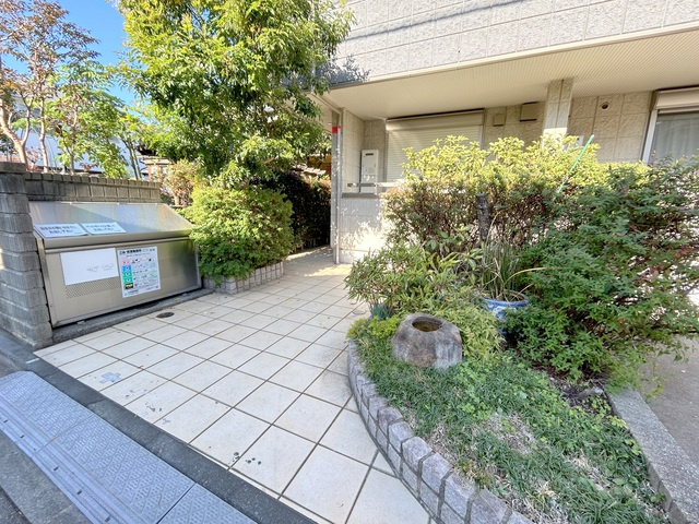 Ｔ．Ｍ　ＨＡＵＳのエントランス|★閑静な住宅街に立地しています★