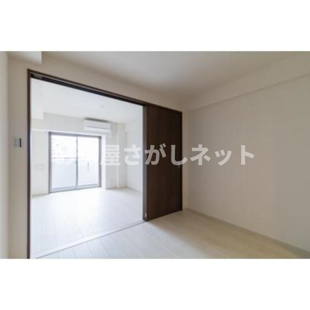 ソナーレ横浜【おとり物件なし】#学生・社会人にオススメ！初期費用分割払いOK！の居間・リビング|※写真は同タイプ住戸です。