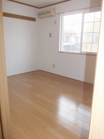 オネスティのその他