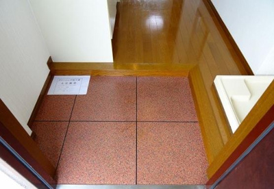 【玄関】 | ファミール5号館